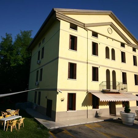 Avianresidenze Apartment Aviano Bagian luar foto